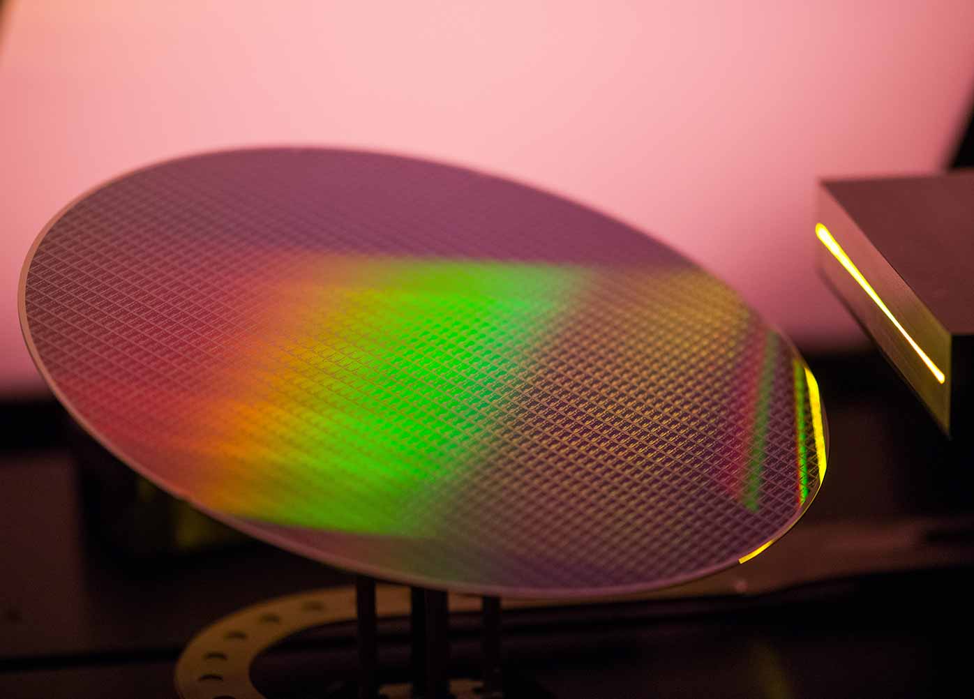 electronic disk pink